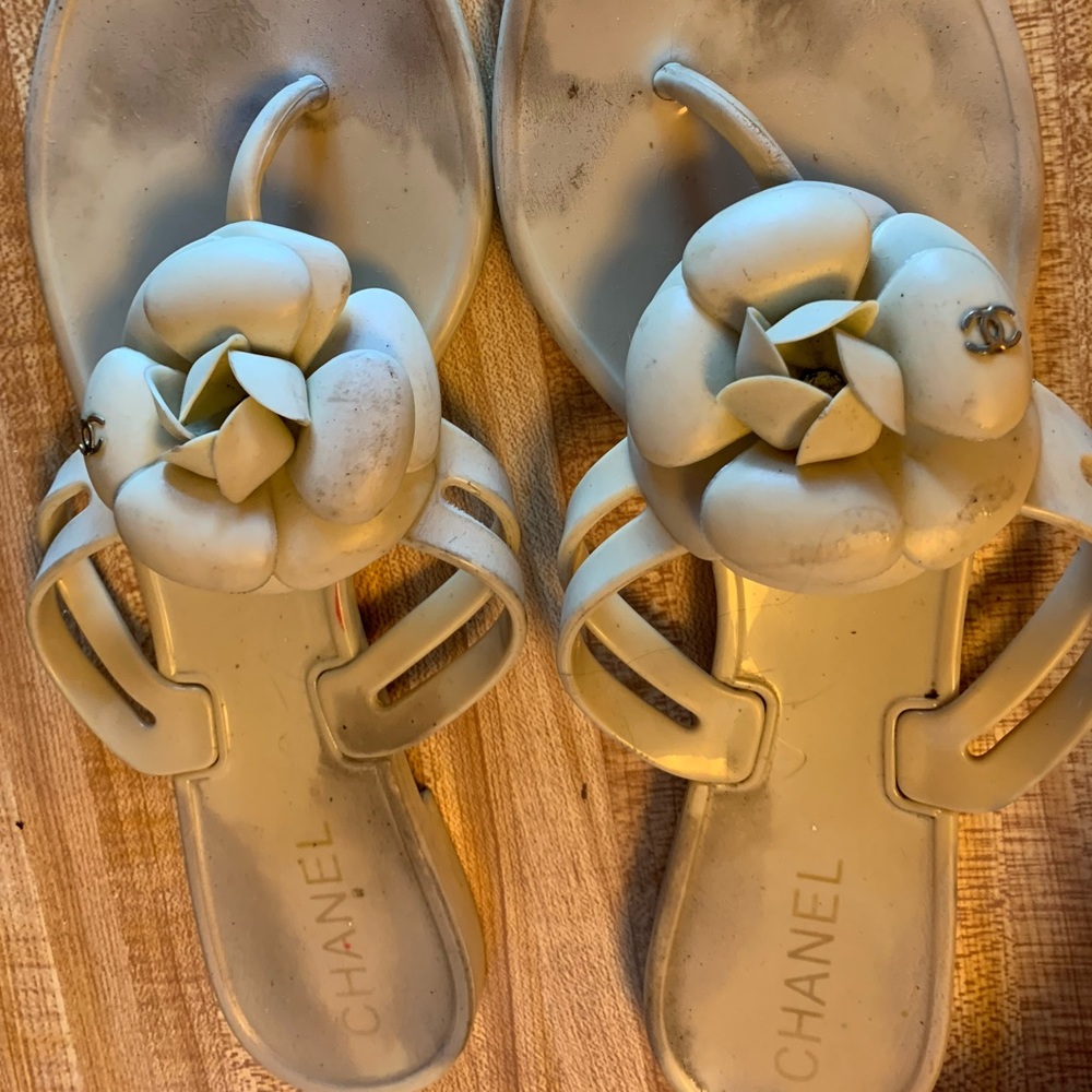 Authentic Chanel camellia flower jelly sandals